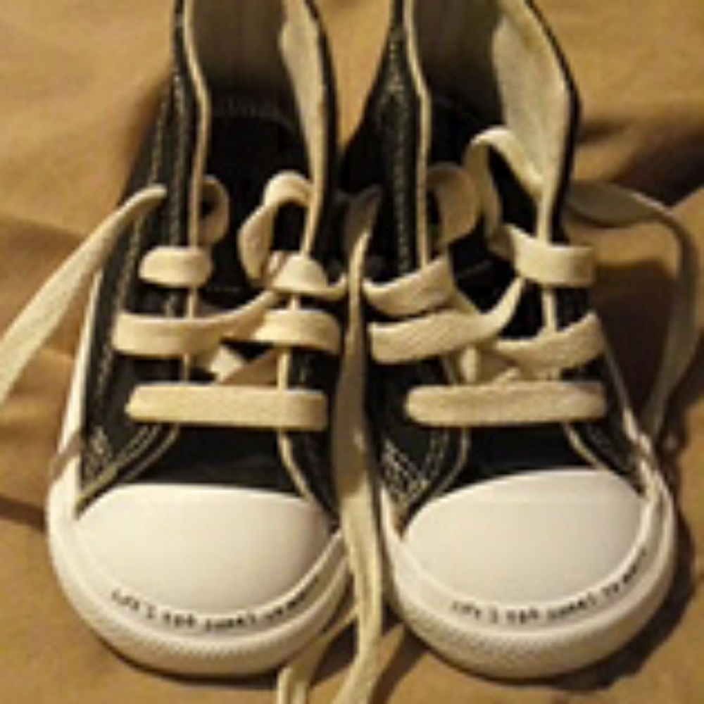 Size 4 Converse Renew